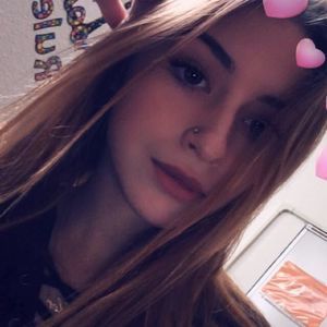 Meet your Posher, Katelyn